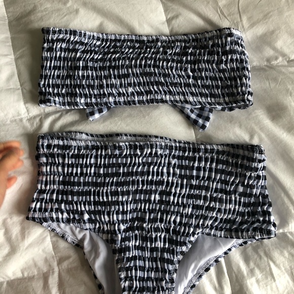 Brand new gingham bandeau and high waisted bottom - Picture 4 of 5